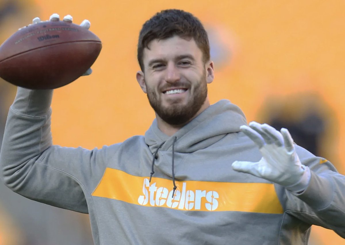Blitz_Burgh's tweet photo. Jesse James got his revenge today. #Steelers #NFL https://t.co/j72e9P5CyG