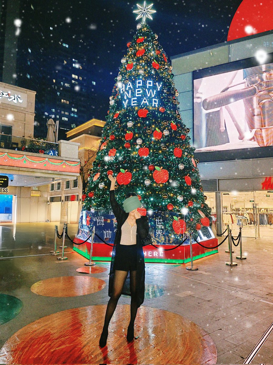 display_ma tweet picture