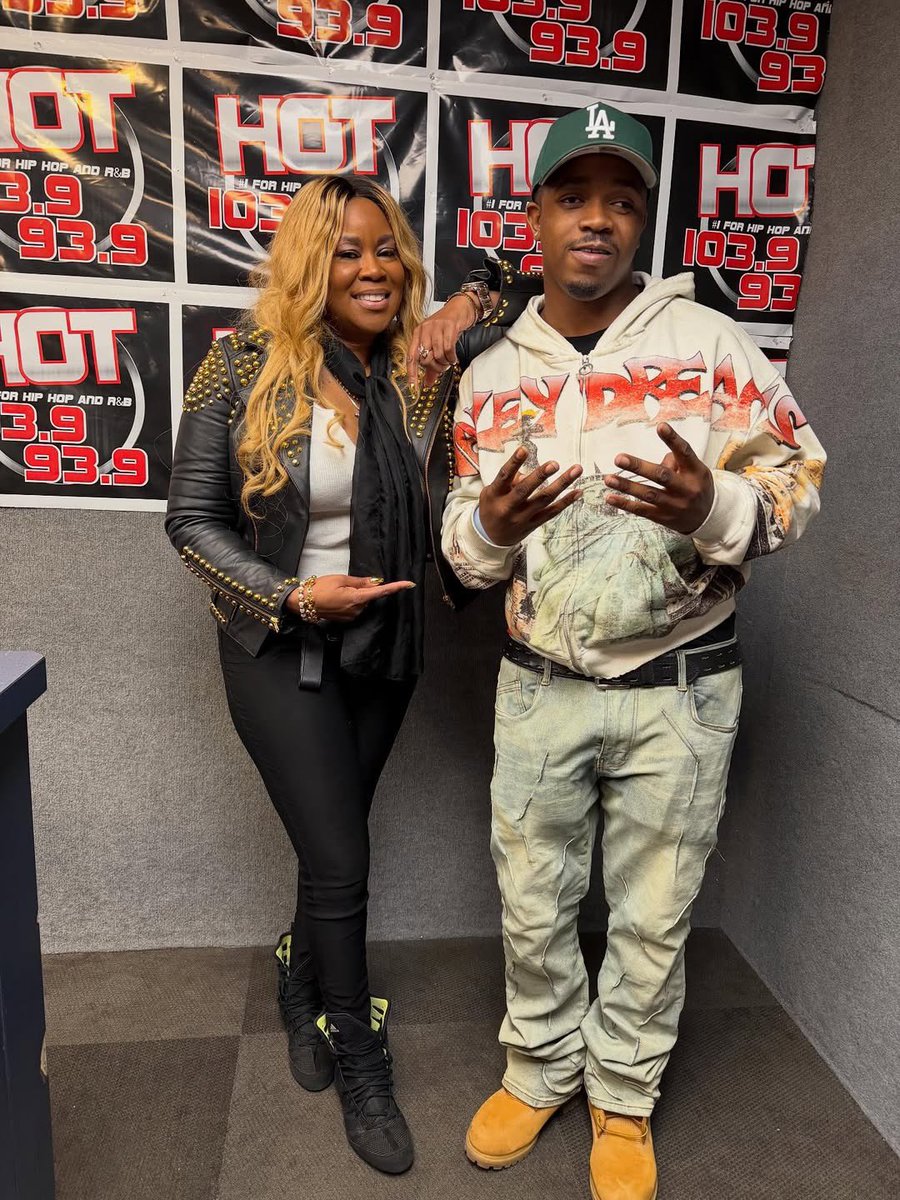 Exclusively Indy tweet media