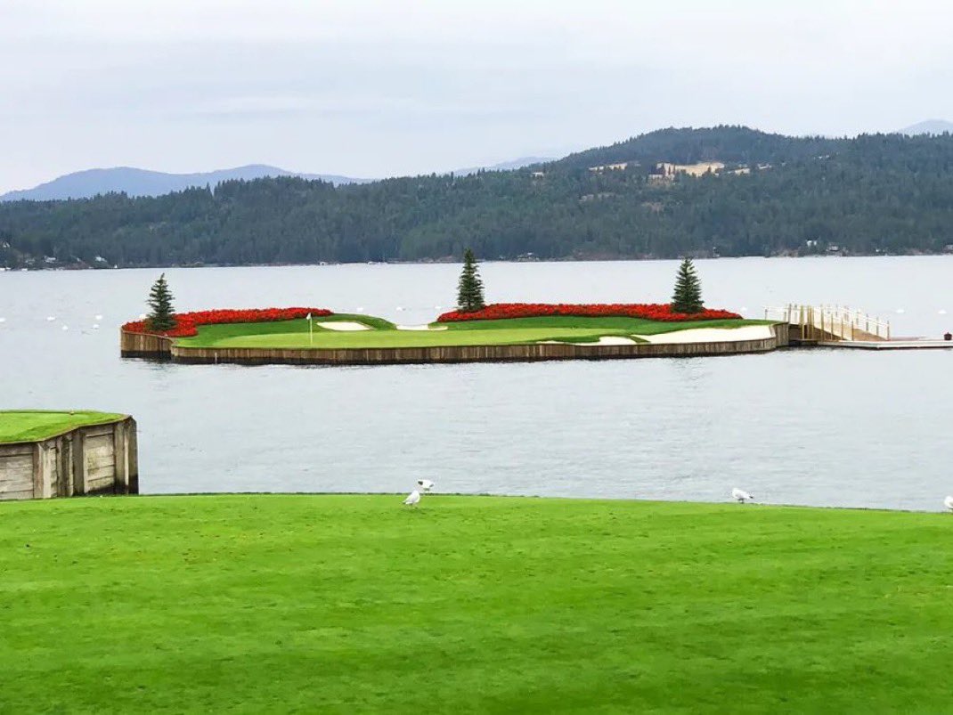 190 to the pin… what are you hitting? ⛳️🏌️