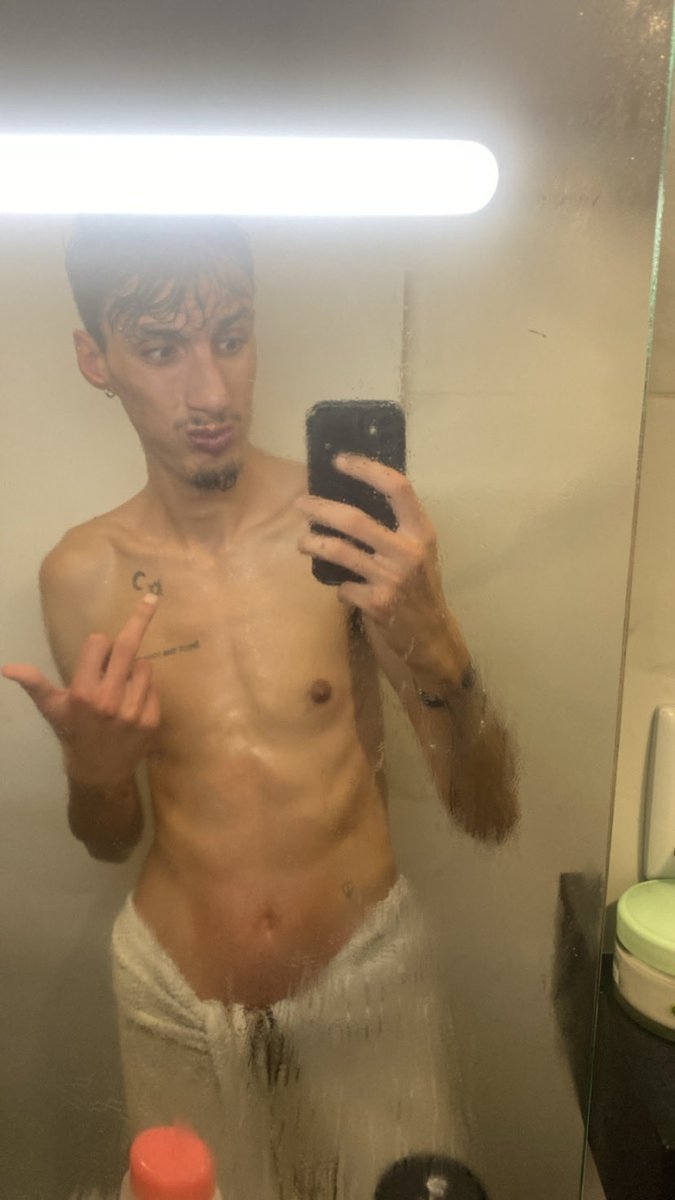 mais uma noite a ir dormir sozinho 🤷🏻‍♂️