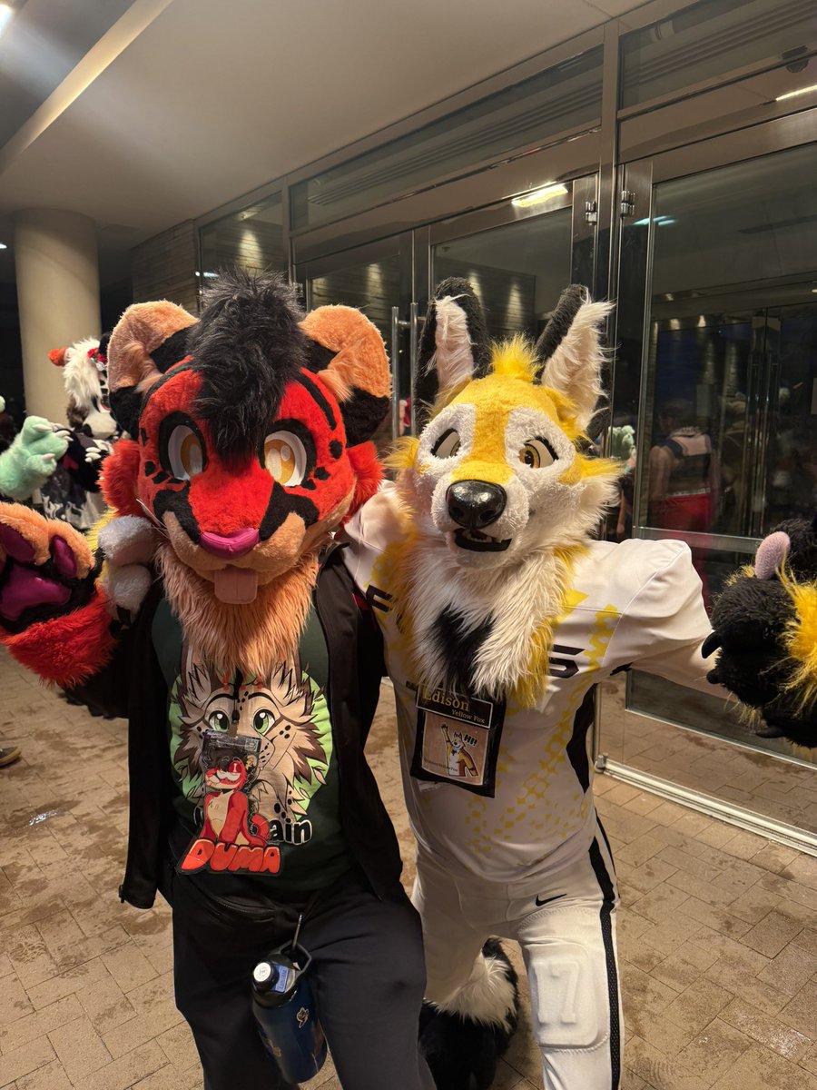 A fun pic with a sexy <a href="/DumaPoom/">DumaPuma</a>