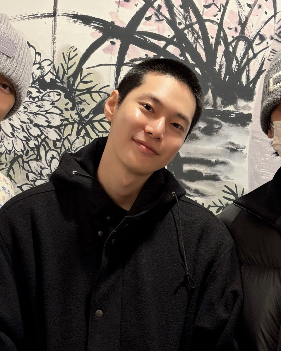 김동영 이름값 ㅁㅊ
진짜 동그라미임