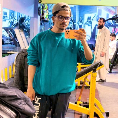 Notzainkhan's tweet photo. #NewProfilePic https://t.co/djempUv8Mg