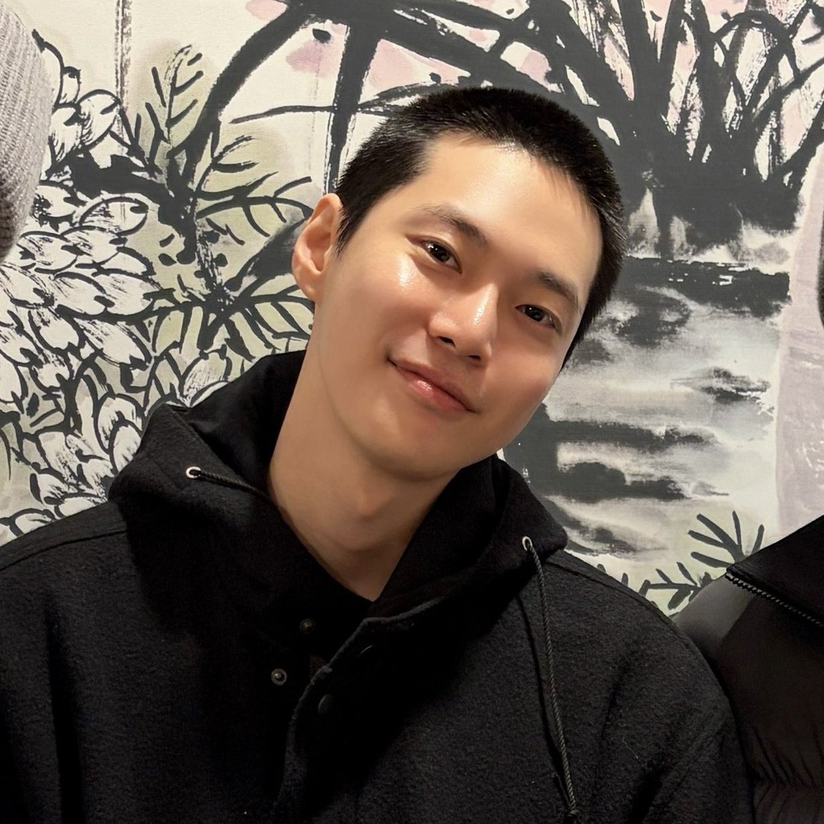 포포 tweet media