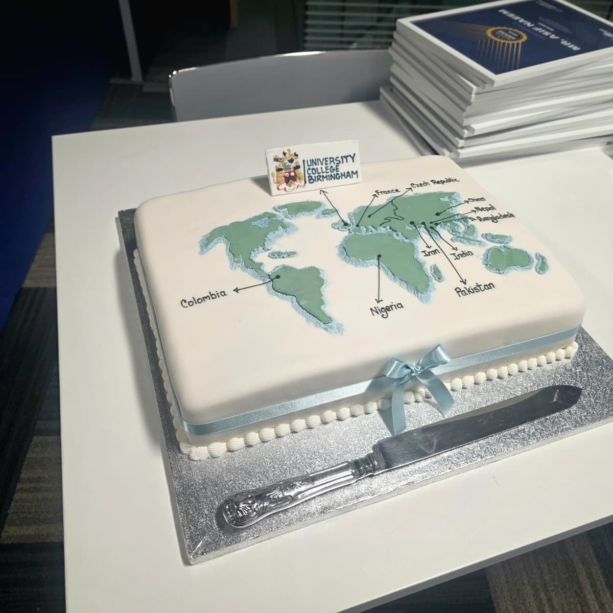 aimseducationuk's tweet photo. AIMS Education is proud to receive the recognition award from University College Birmingham at the Global Showcase event. The award is a significant achievement and highlighting dedication to supporting students.
#AIMSEducation #UCB #Studyabroad #studyinuk https://t.co/dAbmGmyZJE