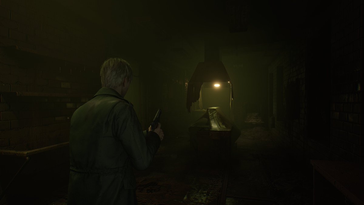Hay mierda por todos lados!
#SilentHill2Remake