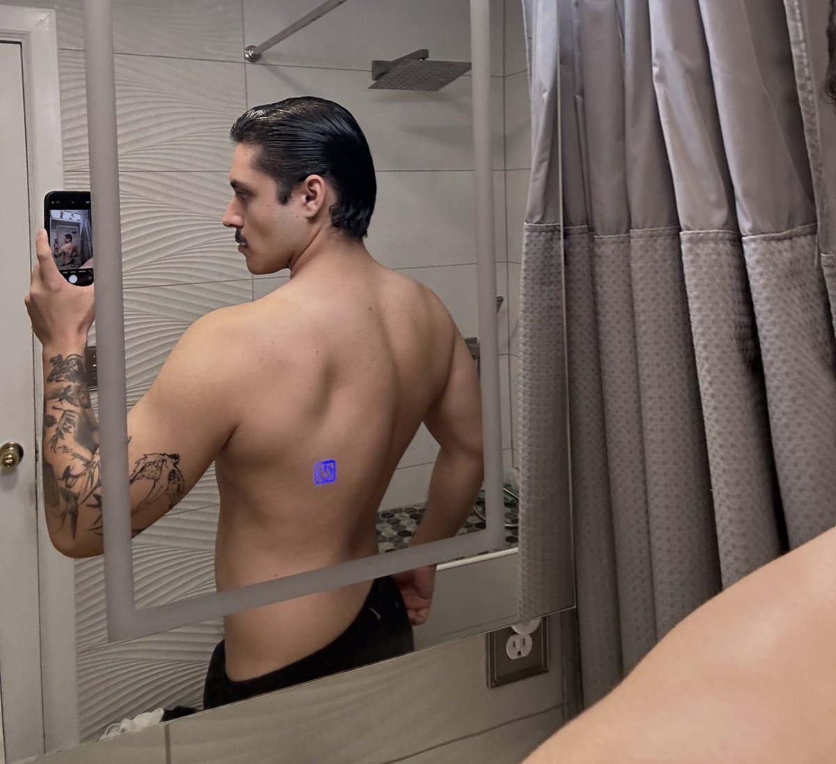 Bruce ♎︎ tweet media