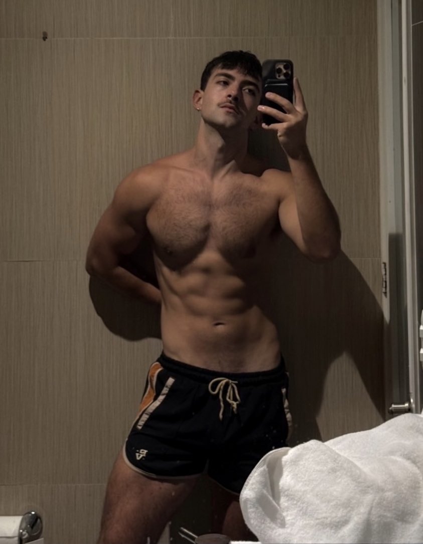 2024 vs 2025… in 2026 im gonna grow wings or something