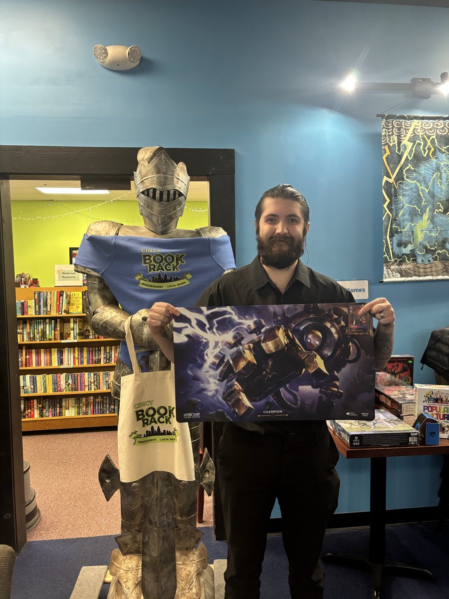 Snackmuncher's tweet photo. First Skirmish win with Annie!
Always a great time playing in Cinci https://t.co/RMYPKF03hH