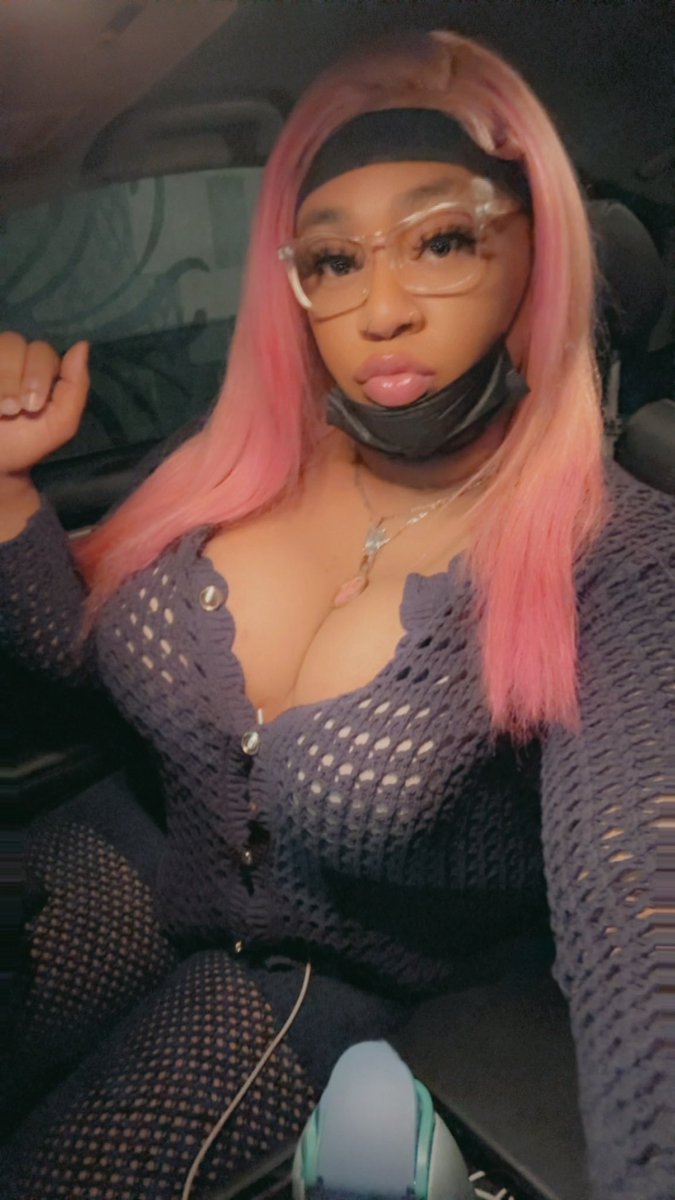 IntlNaya's tweet image. ❄️ 💰