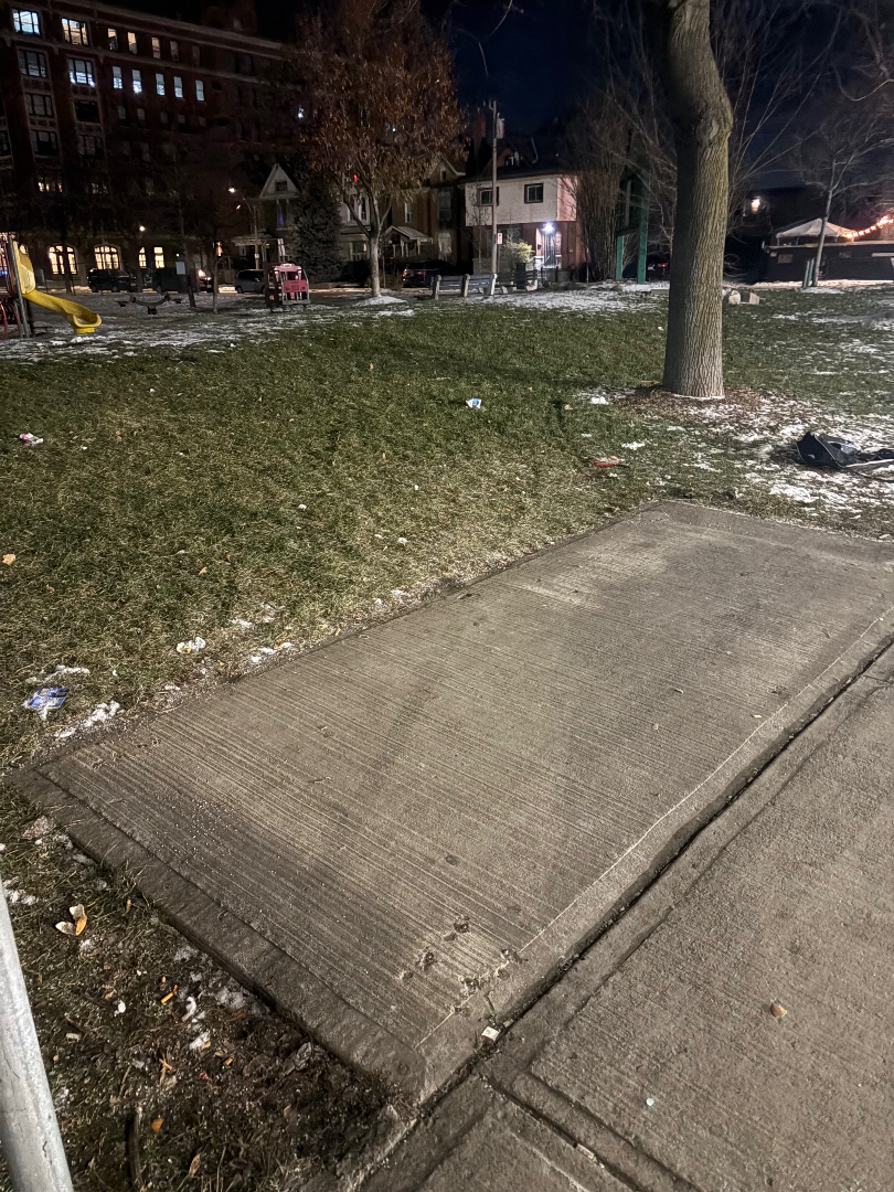 I’ve cleaned up this Barton St. bus shelter multiple times over the past few months trying to keep it usable for riders.
Instead of supporting that effort, the City/HSR removed the entire shelter.
This hurts everyone who relies on the Barton route.
We deserve better. ❤️🖤 #HSR