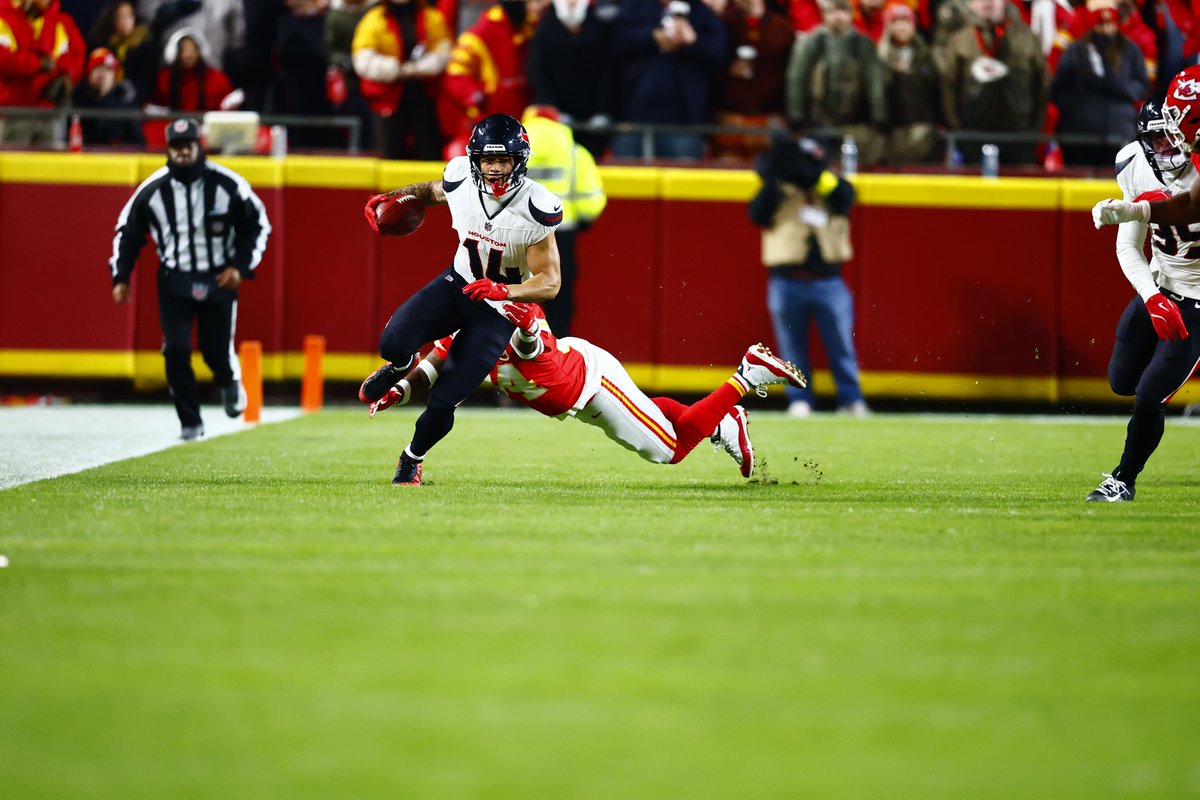 With his 21-yard punt return, WR <a href="/NoelJaylin13/">Jaylin Noel</a> (293) set the franchise record for most punt return yards by a rookie.