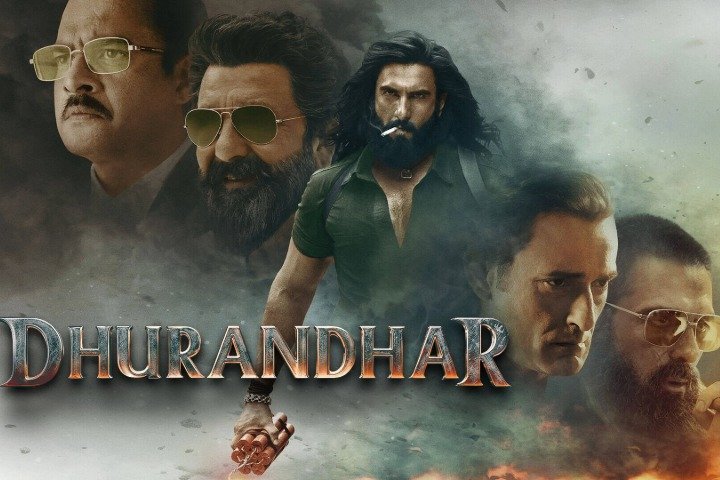 पिछवाड़े में जलन खोपड़ी में तुफान सा क्यूं है...
आज इस देश का हर गद्दार परेशान सा क्यूं है...
#Dhurandhar