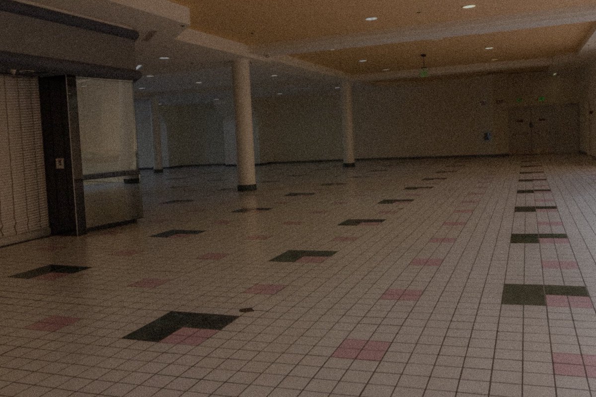 briscoepark's tweet photo. the tile color reminds me of the nuclear fallout shelter https://t.co/ov85lYu21E