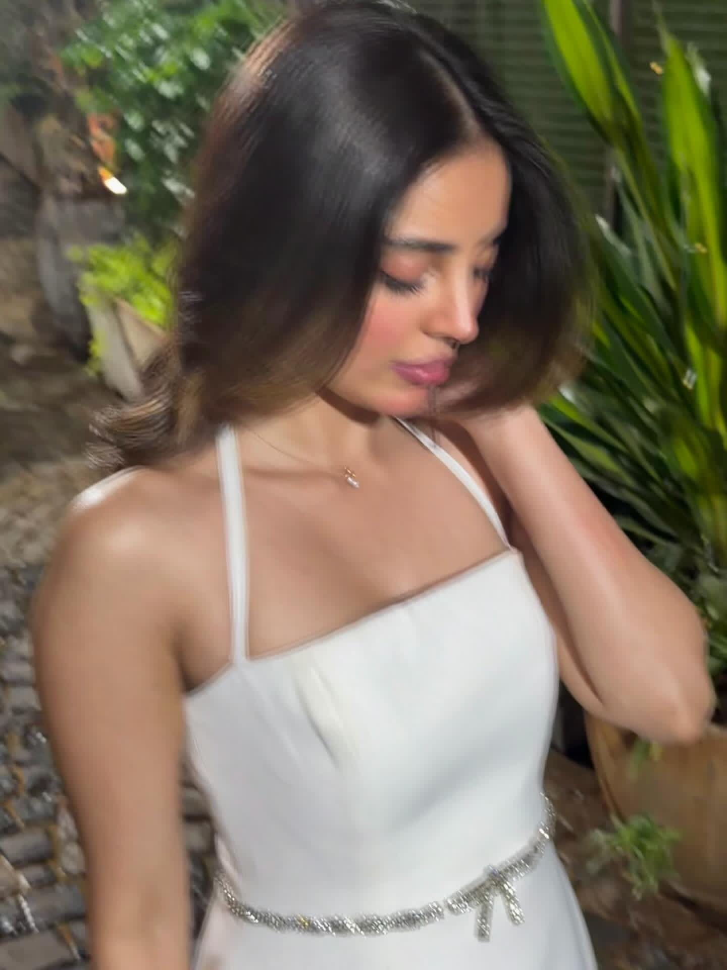 G7nJxZiaAAAgU0G?format=jpg&name=large