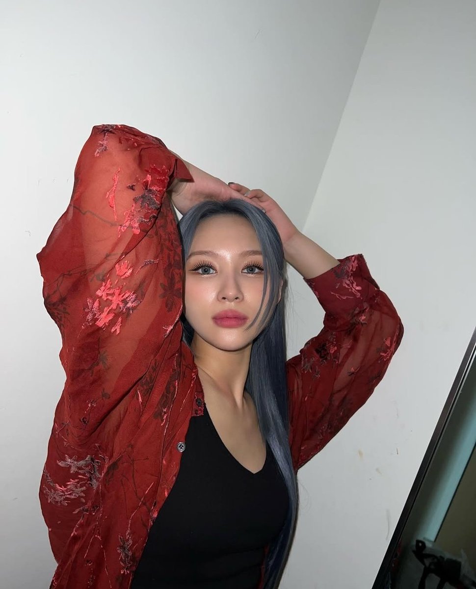 𝐩in𝚔 ஂ ⁕ 𝐩a𝐥𝕒𝚌e tweet media