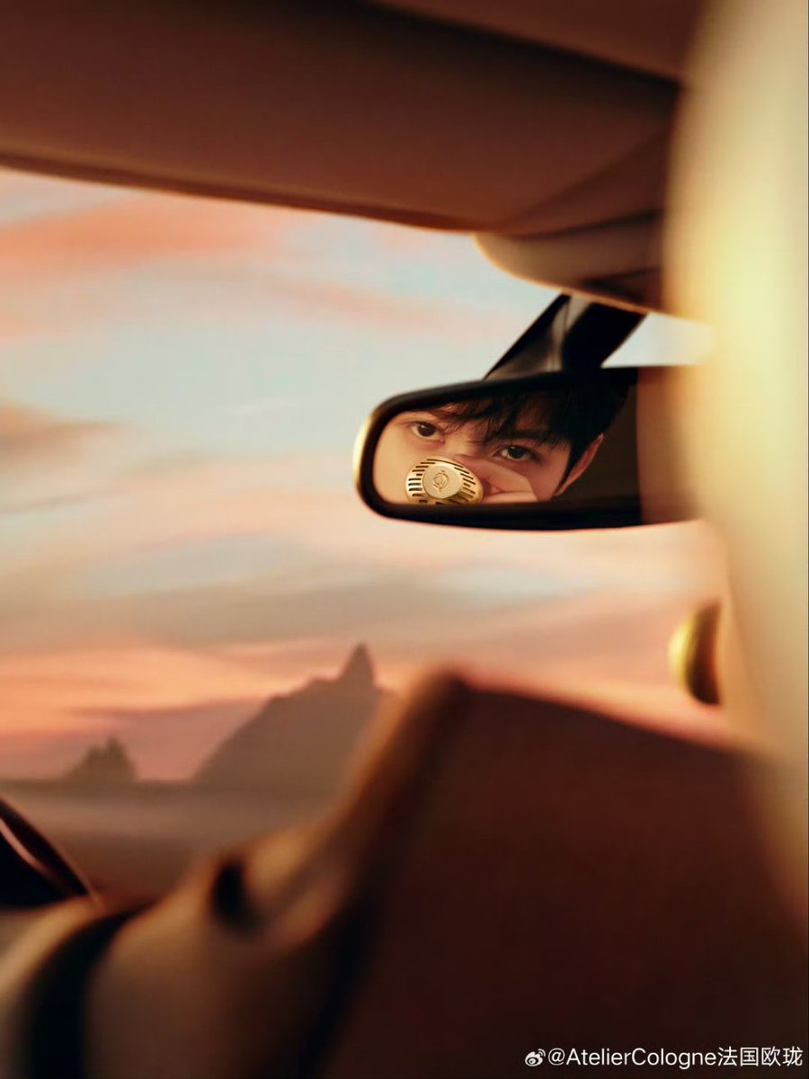 "When their eyes meet, the fragrance drifts closer too" — Atelier Cologne

Can't wait!!!
#TanJianci