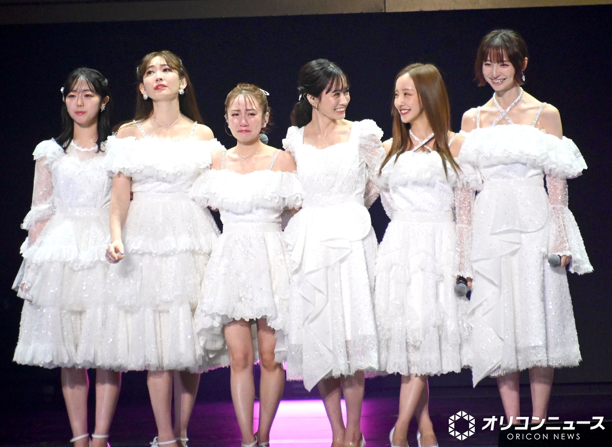 ひ*ち様 AKB48 渡辺麻友　リーディングシアター　生写真　アドレナリンの夜 Amazon.co.jp: AKB48 渡辺麻友 Theater 2010 August 生写真 4種コンプ