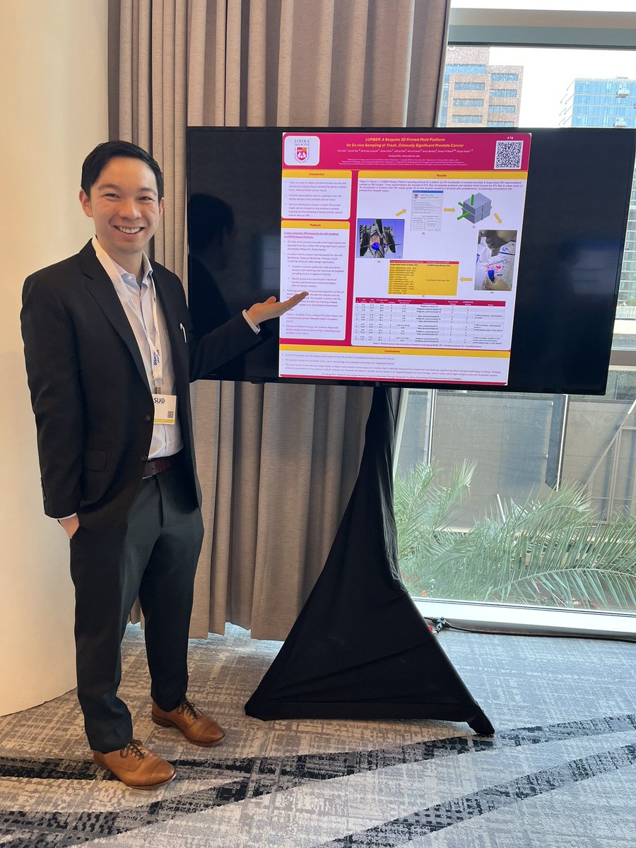 LoyolaUrology's tweet image. We had a great showing and an incredible time at SUO @UroOnc 

Congratulations to all the residents and fellows that presented their research 👏👏
