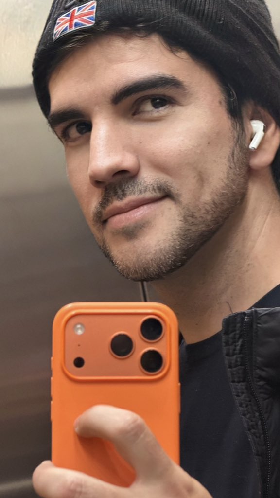 Capitalismo es cuando iPhone y así.