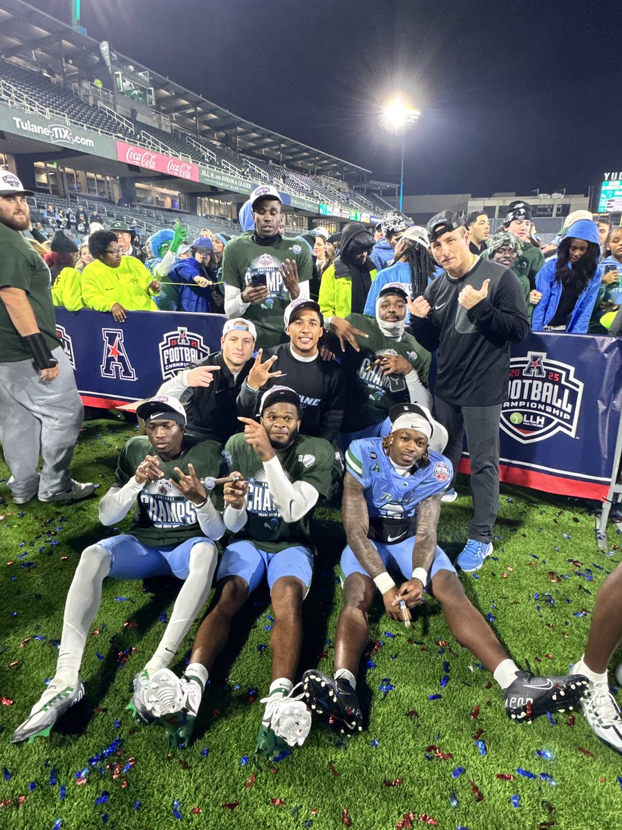 CoachBBrez's tweet photo. The BEST Chapter: DECEMBER 5th in YULMAN…. You just had to be there 💍#AlreadyWritten #RMFW https://t.co/TX3enS0kG0