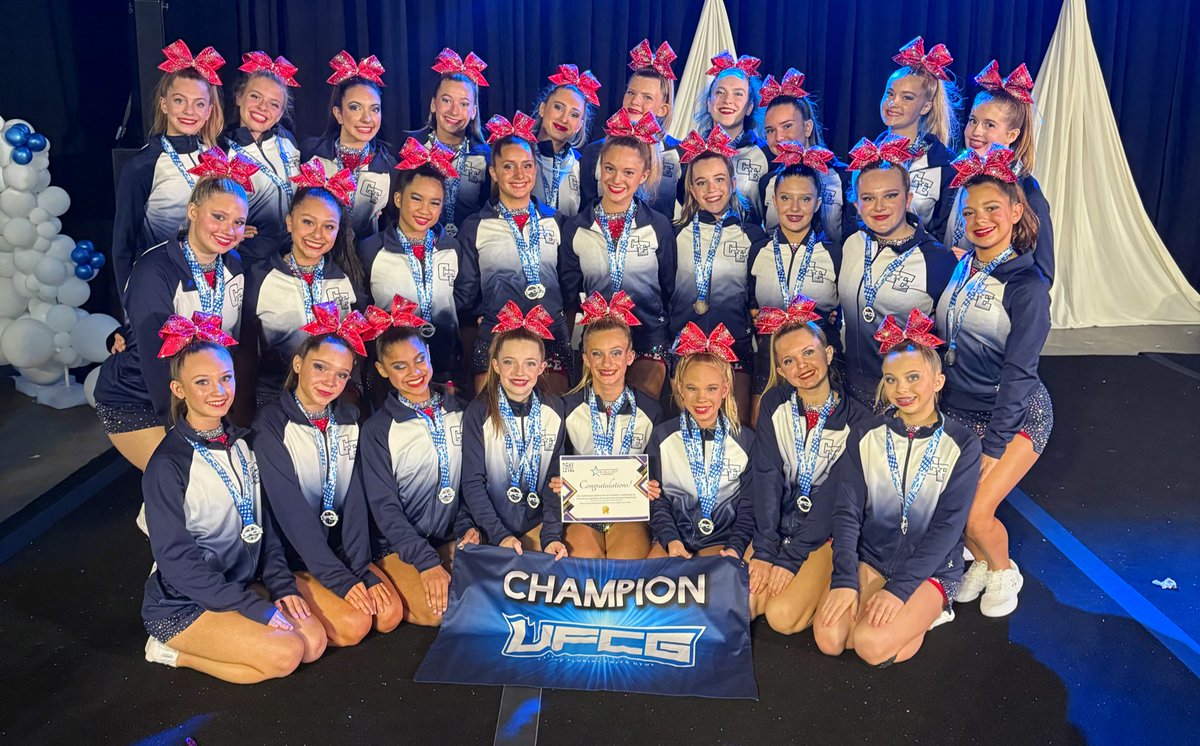 CheerExpressFla's tweet image. Congratulations to Senior Heat who finished in 1st Place at UFCG in Lakeland today. They were also the Level 2 Grand Champion!! 🔥