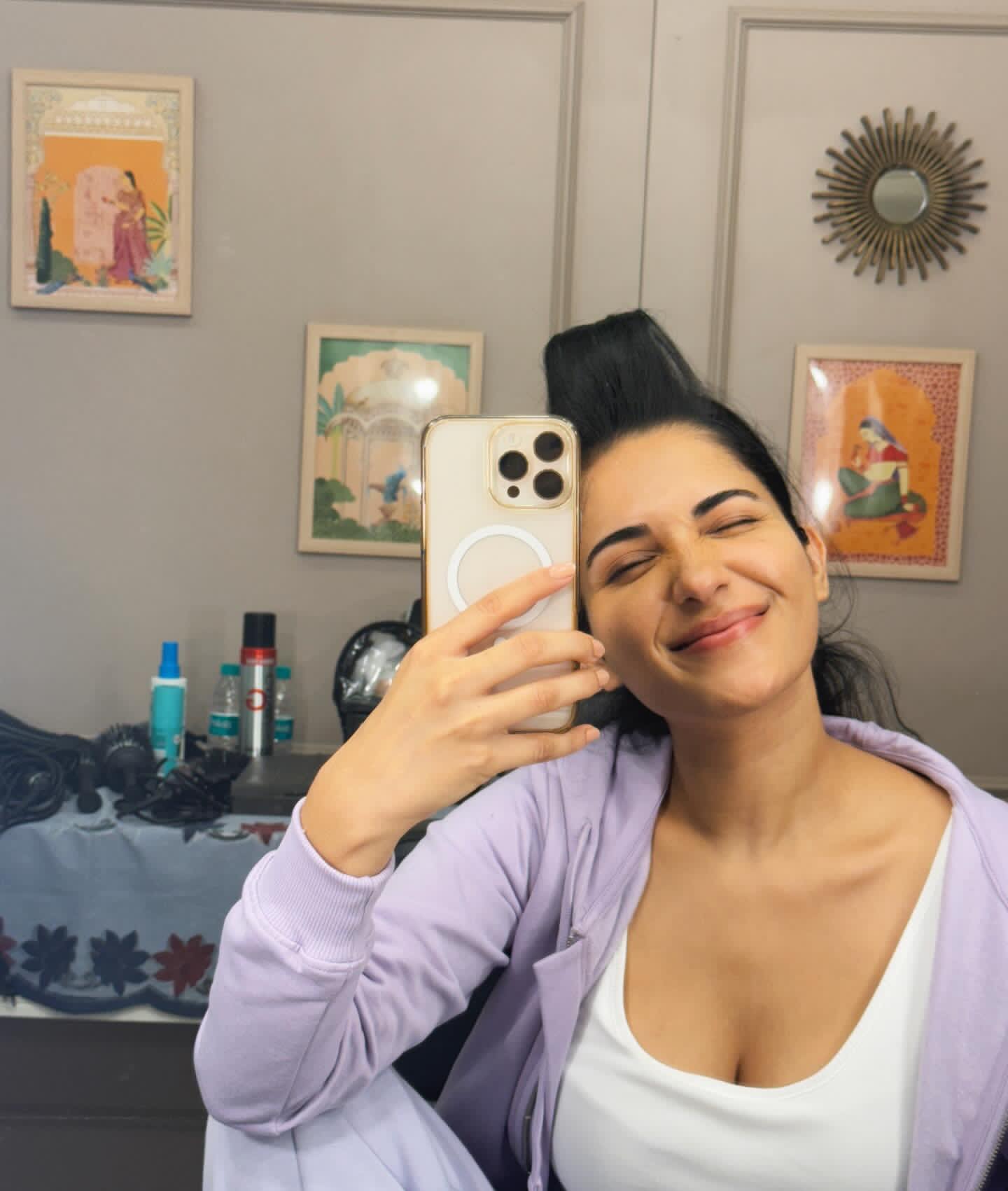 G7nN7X_aMAARJVE?format=jpg&name=large