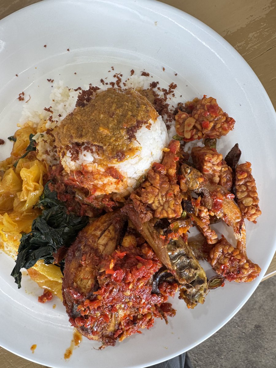 Arief | Portrait Photographer (@arief_sinchan_) on Twitter photo 