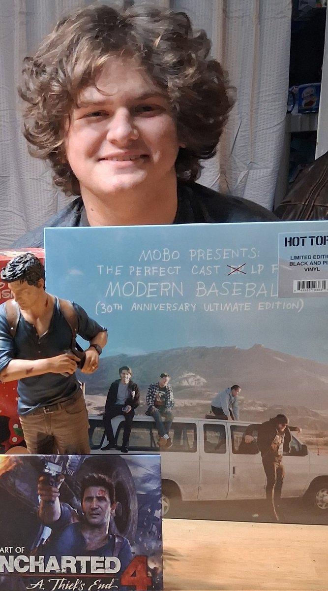 Huge mom win for this one's 17th Birthday. Where did my baby go?!? Thank you <a href="/ModernBaseball/">Modern Baseball</a> for amazing music. Yes he now has mom listening 😆