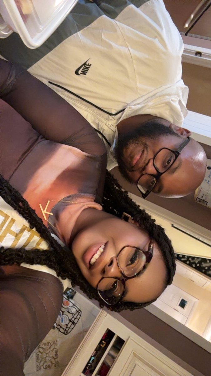 mhmmkayykee's tweet image. @thaddeus2 happy burrrrday 🥳🥳🥳