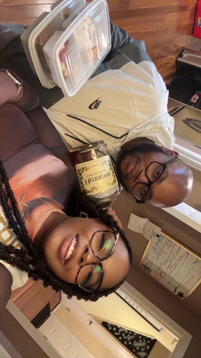 mhmmkayykee's tweet image. @thaddeus2 happy burrrrday 🥳🥳🥳