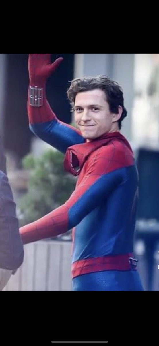castillo_JR2015's tweet photo. New year goal would to be fit enough to be in a Spiderman costume for the new movie next summer!!!! Hey @TomHolland1996 gonna be just like you ! https://t.co/TChmyqxSCT