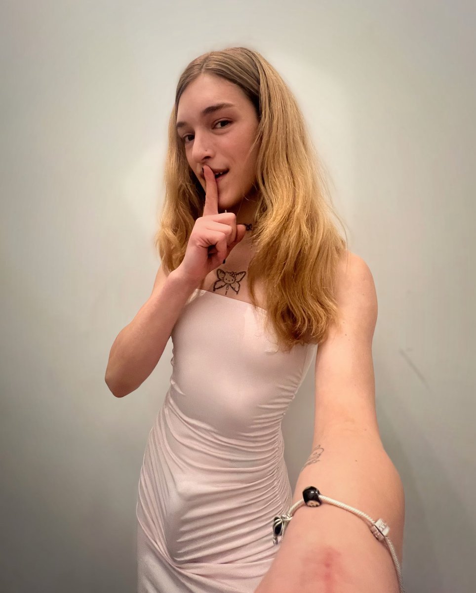 kloe patra tweet media