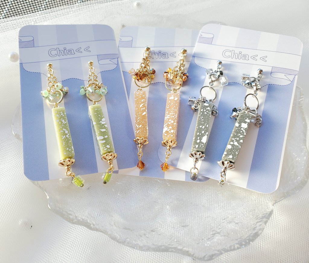 ハンドメイドアクセサリー