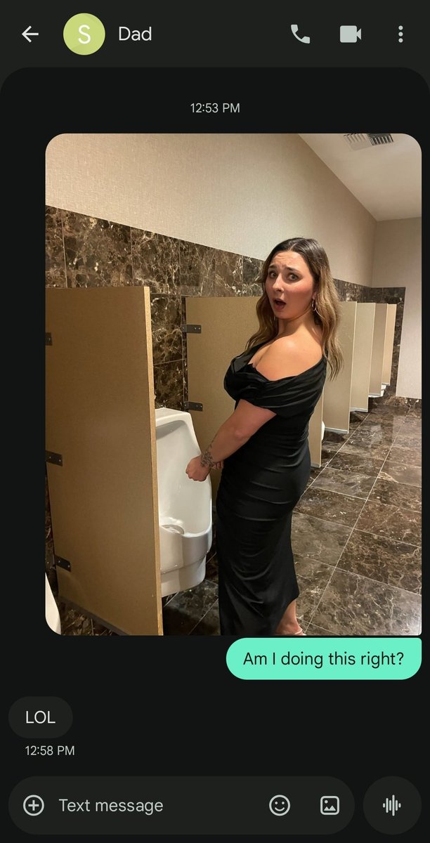 KaelaRaupp's tweet image. 🤣🤣