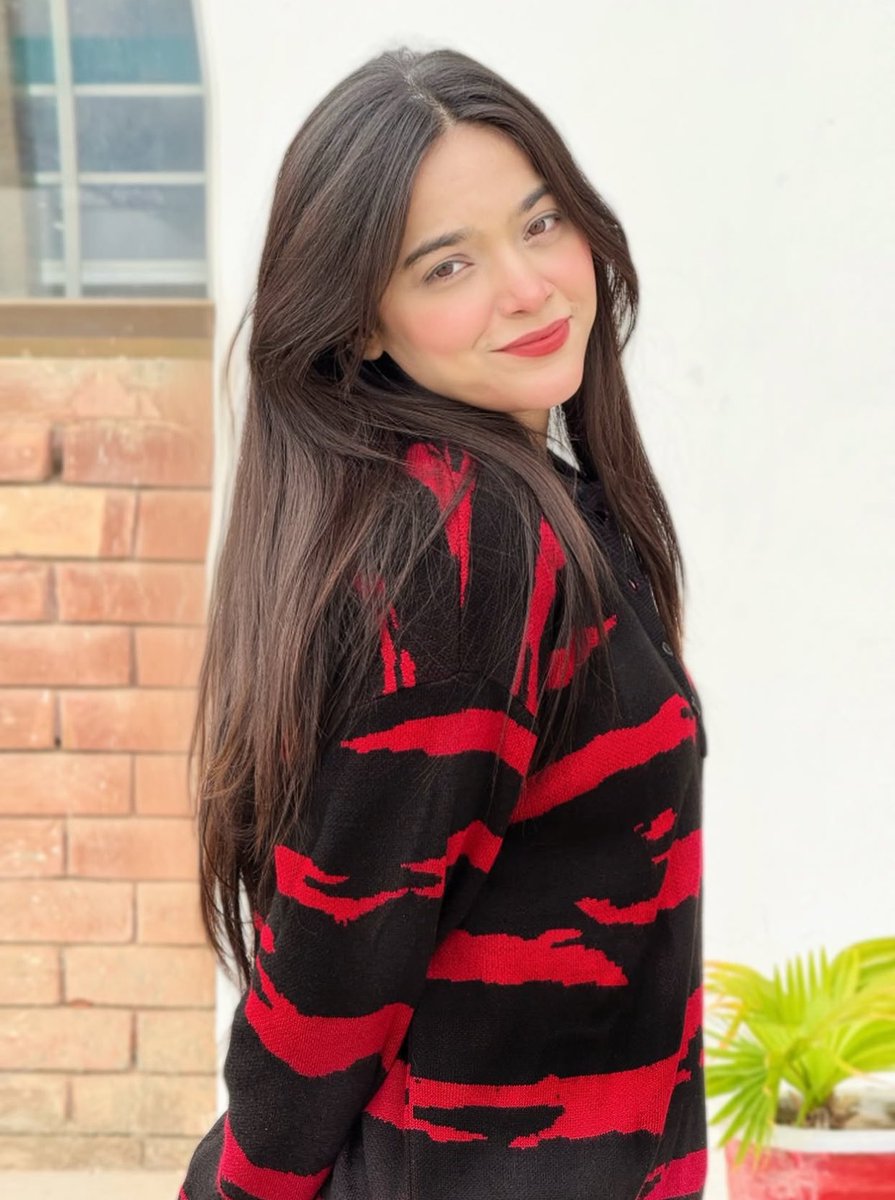 GOOD MORNING 🌅 🌸✨

May your Monday be light peaceful and full of good moments 🔆