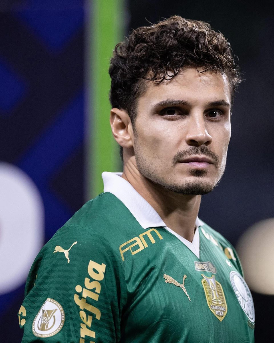 sonicvascaino's tweet photo. Você trocaria o Coutinho pelo Raphael Veiga? https://t.co/rIRLWFBTr5