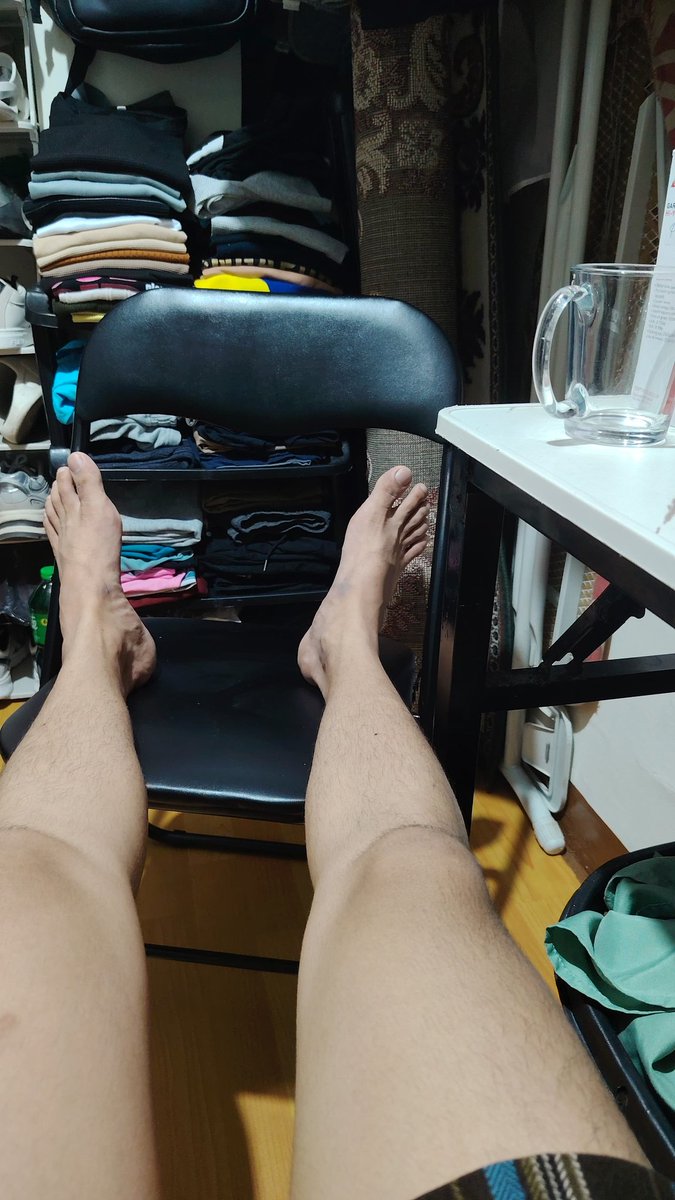 Wala man lang ba mag iinvite? Holiday oh😂 rides sana tayo😎