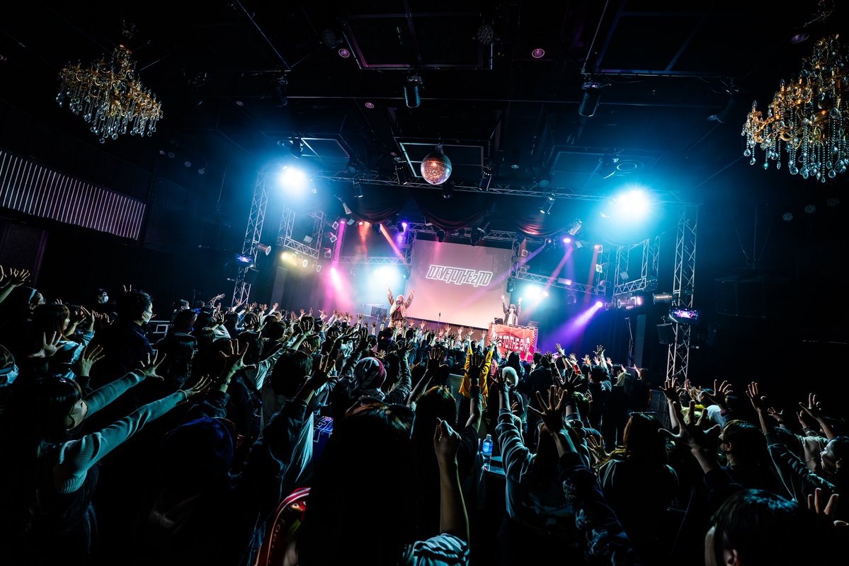 あっという間に大逆転のシナリオなんて此処にはないけど、思い出したんだ
まっさらな僕らは無敵だった。

皆からの愛でまた明日もどこまでも歌える。
本当にありがとう！！

#DIVETOTHE2ND
#ダイセカ
#ワンマン