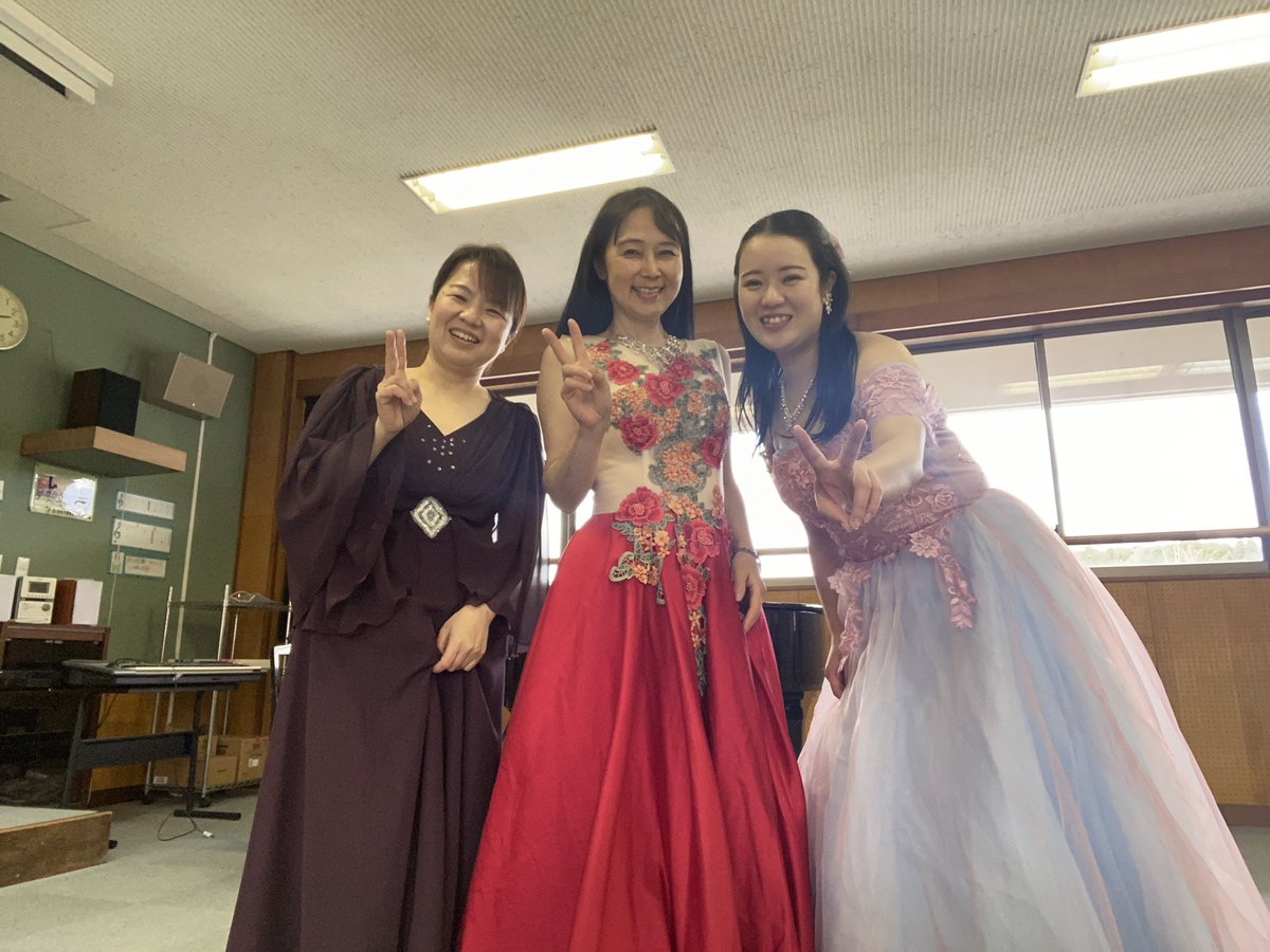 chiesatakepf's tweet photo. 『北茨城市の地域交流会にて演奏』お写真をアップしました。宜しければご覧下さい。
#茨城県演奏会　#茨城県学校演奏　#水戸市コンサート
 https://t.co/5DiJA5fMJ8 https://t.co/fqELZeOVlg