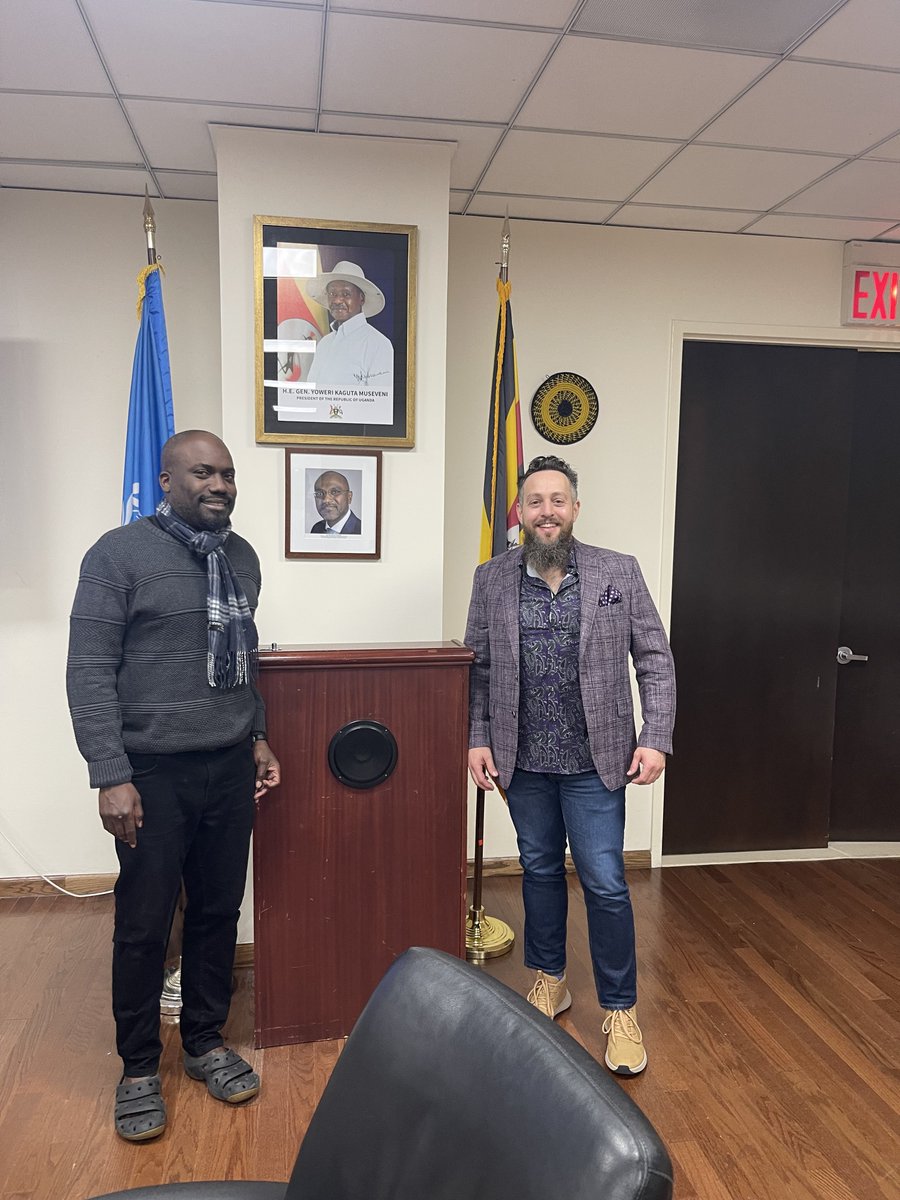 Jonathon L. Earle tweet media