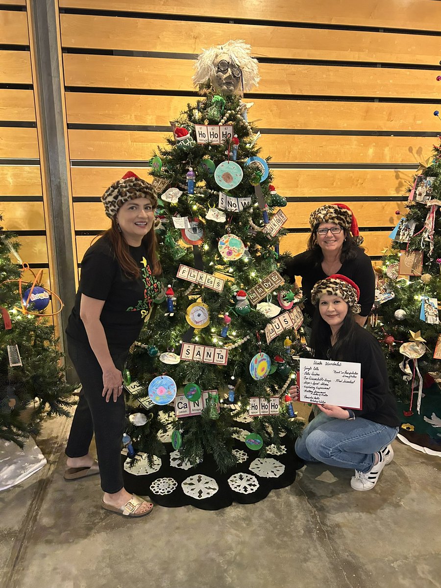 carla walk tweet media