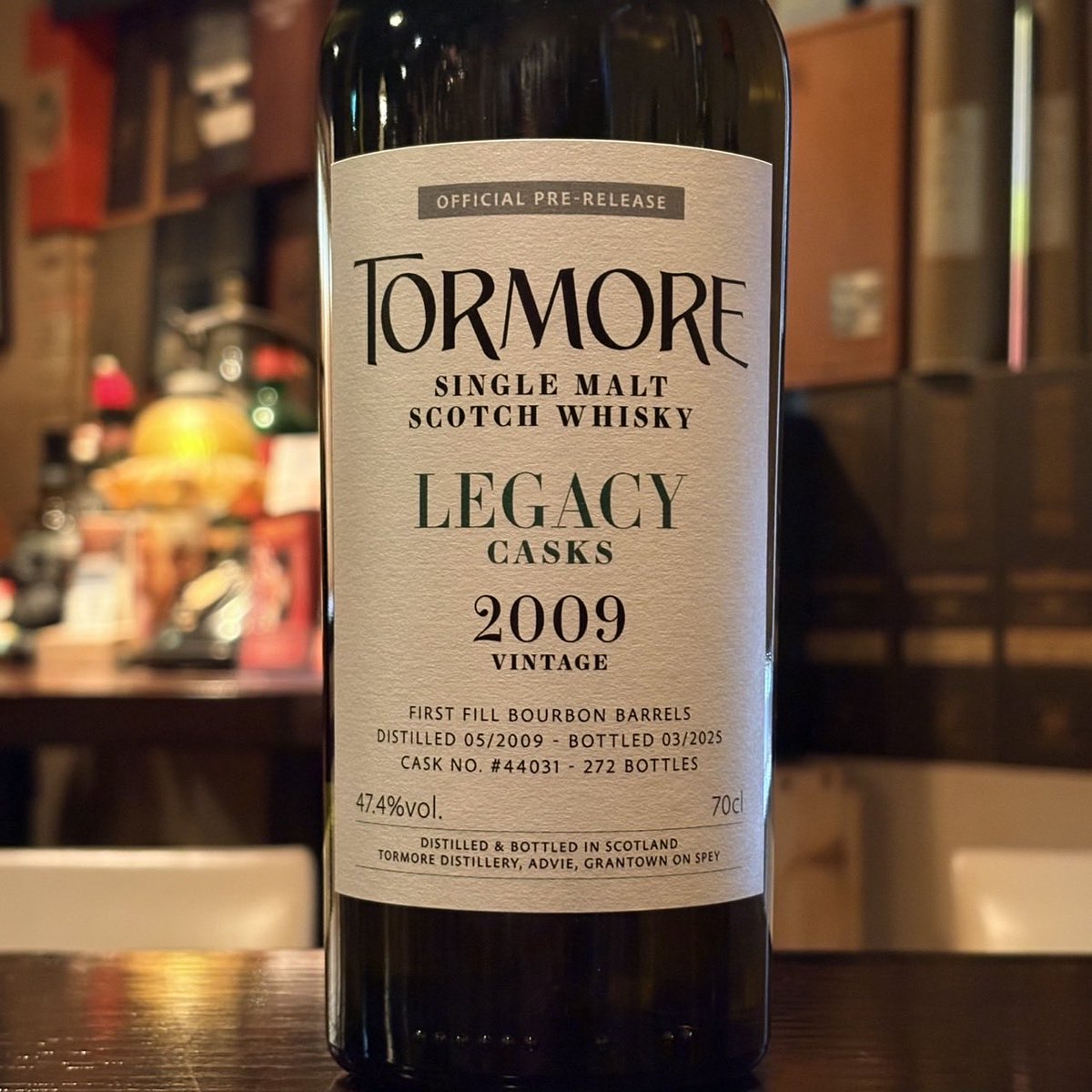 J28kyo's tweet image. 本日こんなの買いました。
#トーモア #tomore
#3杯セット なら3杯で3000円
#ウイスキー #Whisky 
#池袋
2009-25 / 47.4%
