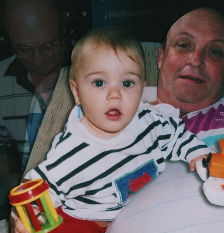 Jack es la viva imagen de Justin 🥰🤏🏻