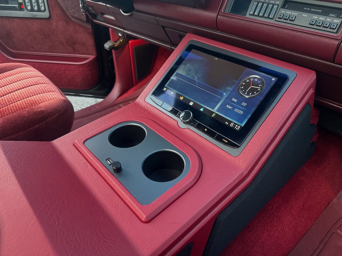 Check out this sweet setup done by @automotive_entertainment_hb on a ’91 Chevy 454 SS. 👌

#KenwoodUSA
#LiveConnectedDriveConnected