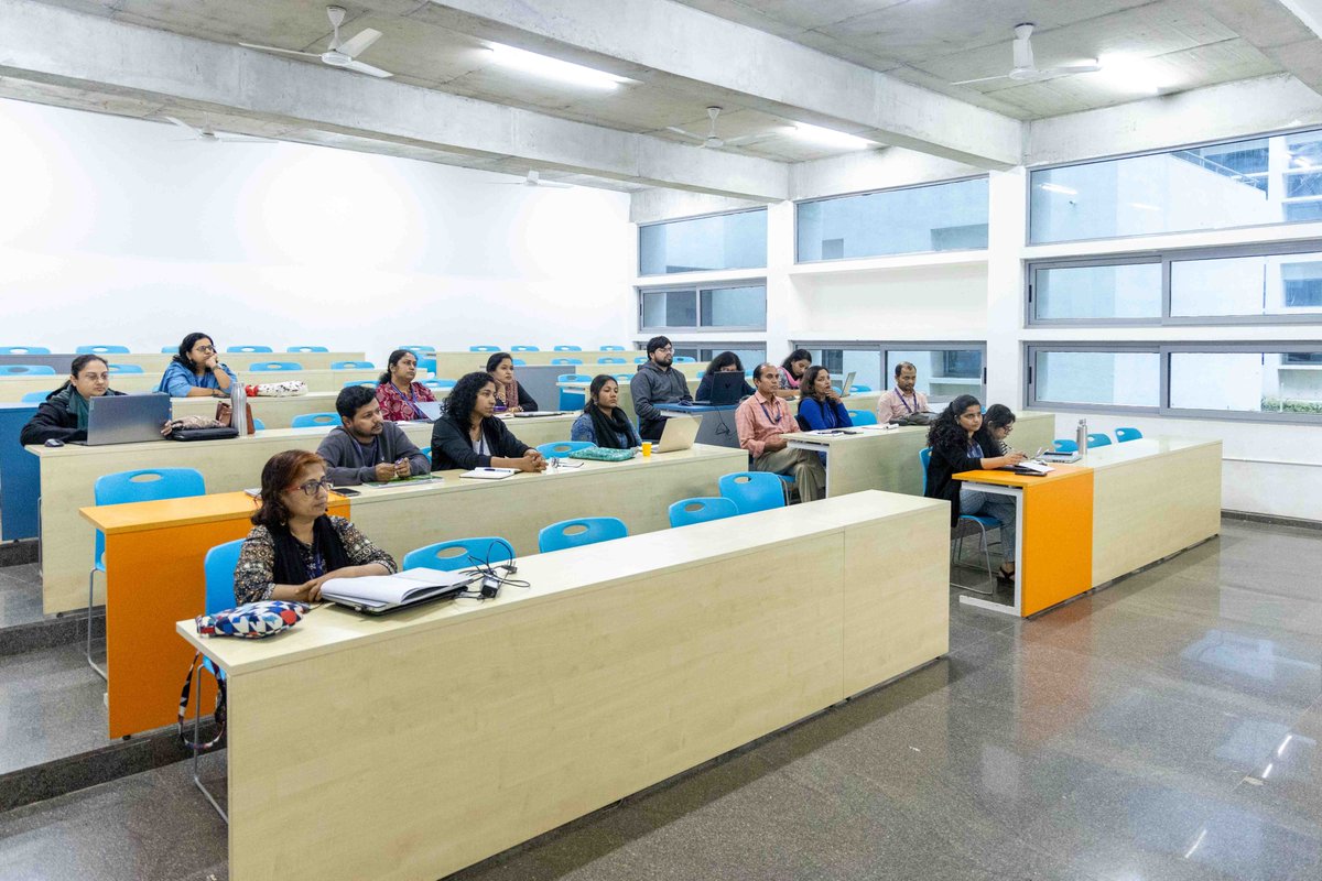 Uni_Presidency's tweet image. PSOLAS conducted a workshop on “OBE in Action” to enhance faculty skills in drafting COs, mapping POs/PSOs, and improving curriculum alignment. A highly insightful session led by Dr. Tychicus David.

#PresidencyUniversity #OBE #OutcomeBasedEducation #CurriculumDesign