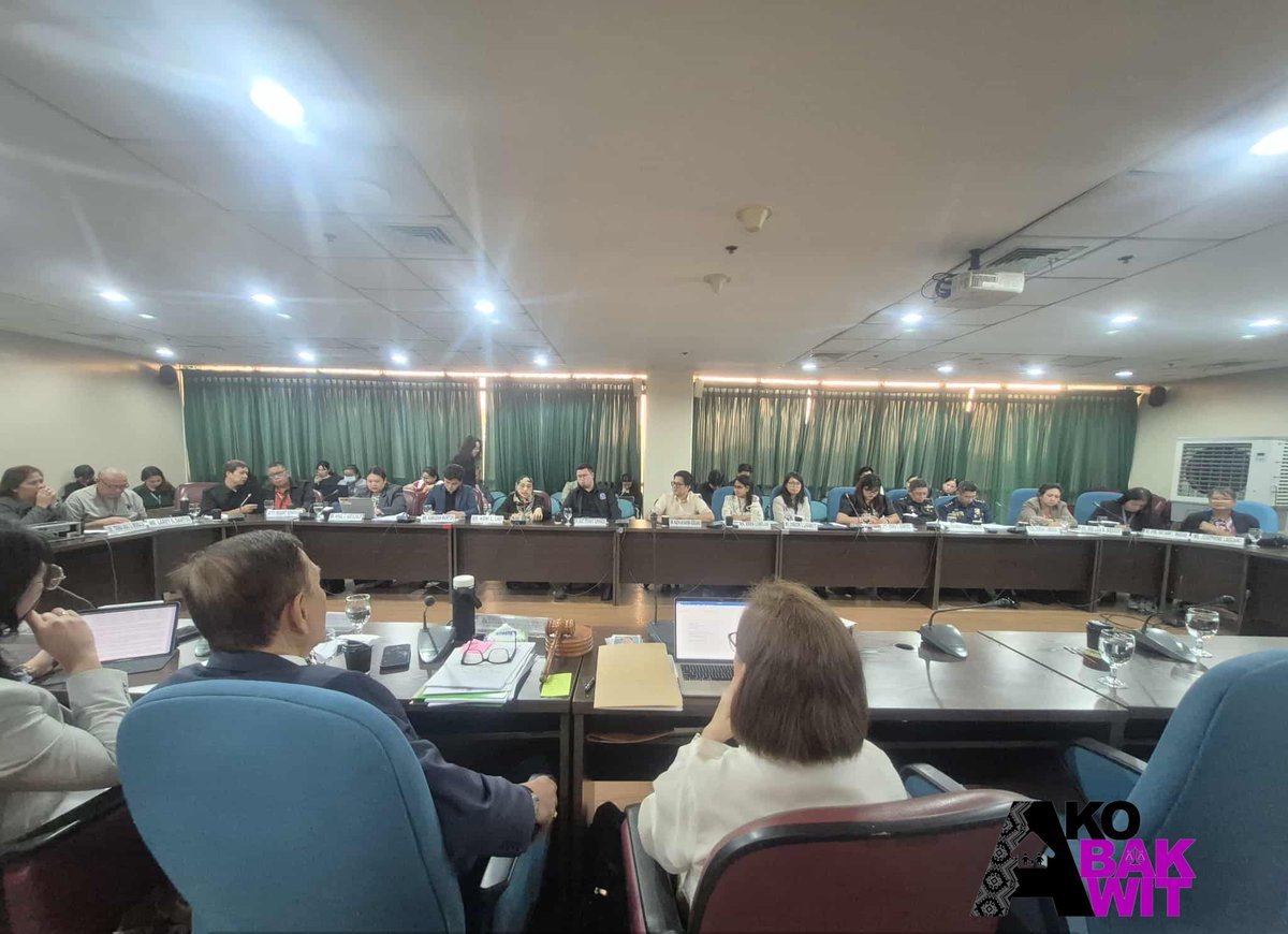 Ako Bakwit was one of the resource persons during the hearing of the House of Representatives Committee on Human Rights on measures regarding Internally Displaced Persons.

#AkoBakwit #IDPs #bakwit #CongressPH