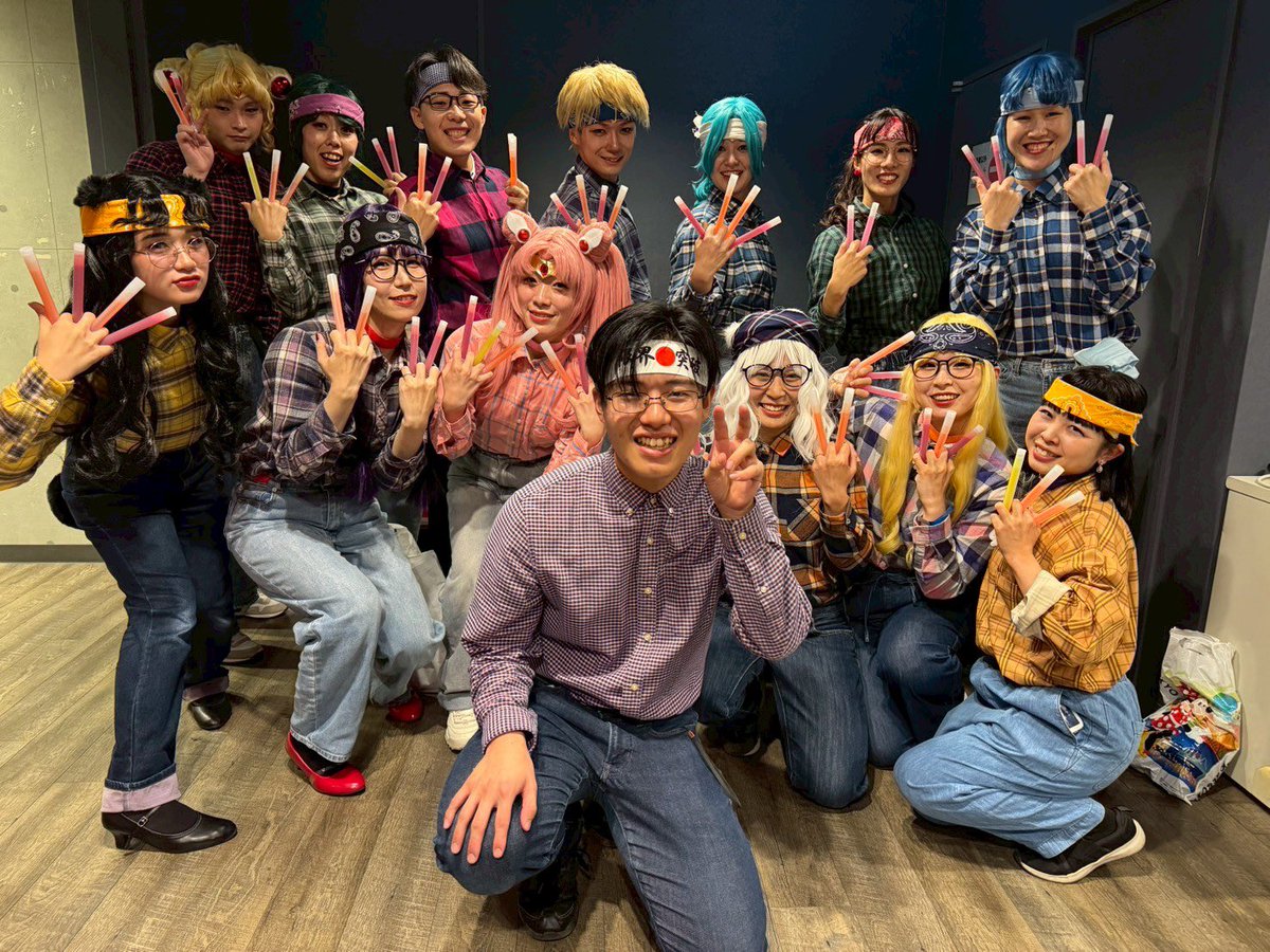 Kenzo_SGM's tweet photo. #歌ダン獣  #歌ダン27
歌とダンスと召喚獣お疲れ様でした！！！！！

やるめちゃさんとのコラボにTHUNDER'sラストのショーケースとやりにやり切れたと思います…！

歌ダン獣は最高のイベントです！！！！ https://t.co/QaEKVsH2pf