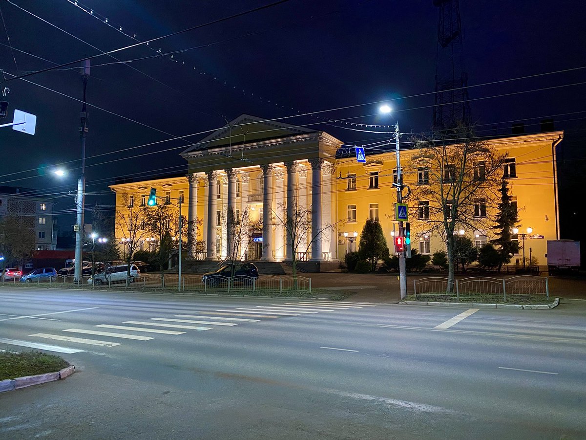 отличная зима, мне нравится, без шуток, завтра поеду на бэме раздам стрита 🙃